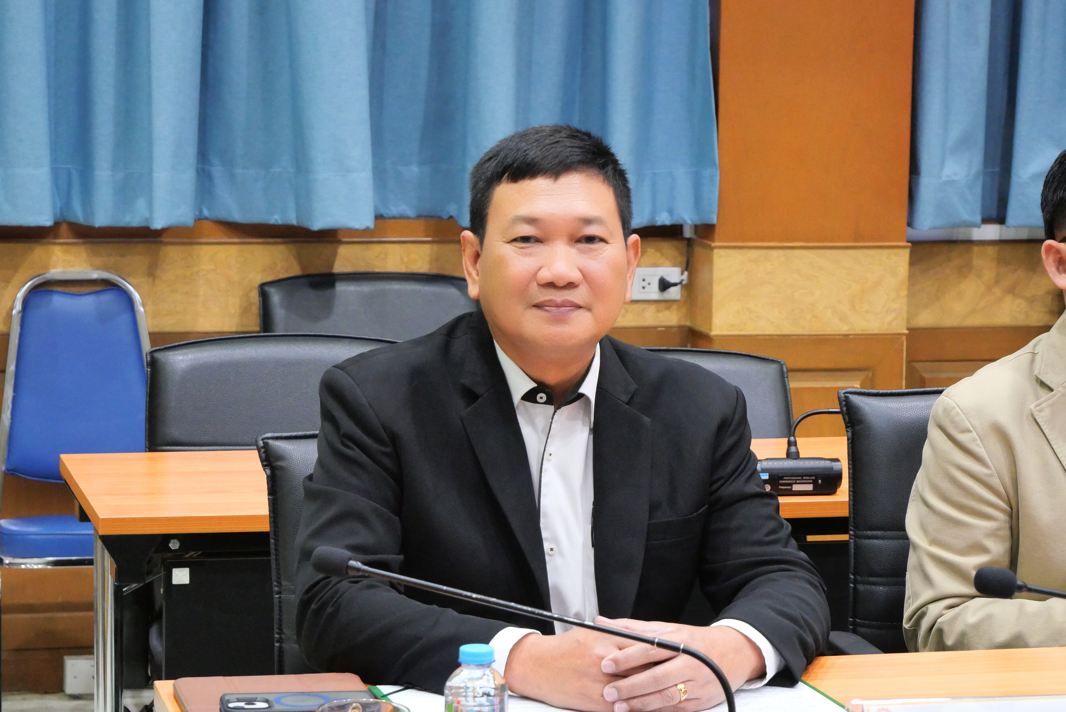 title - ส.ป.ก. จัดโครงการฝึกอบรมเชิงปฏิบัติการหลักสูตร “การเพิ่มทักษะ และเพิ่มประสิทธิภาพการดำเนินงาน อาสาสมัครปฏิรูปที่ดินเพื่อเกษตรกรรม (อสปก.)”